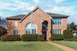 Building Photo - 1505 Endicott Dr