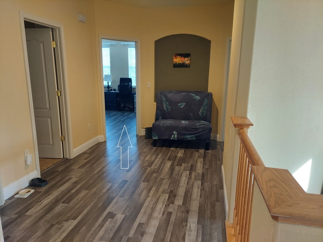 Foto del edificio - 1428 Redwood Dr