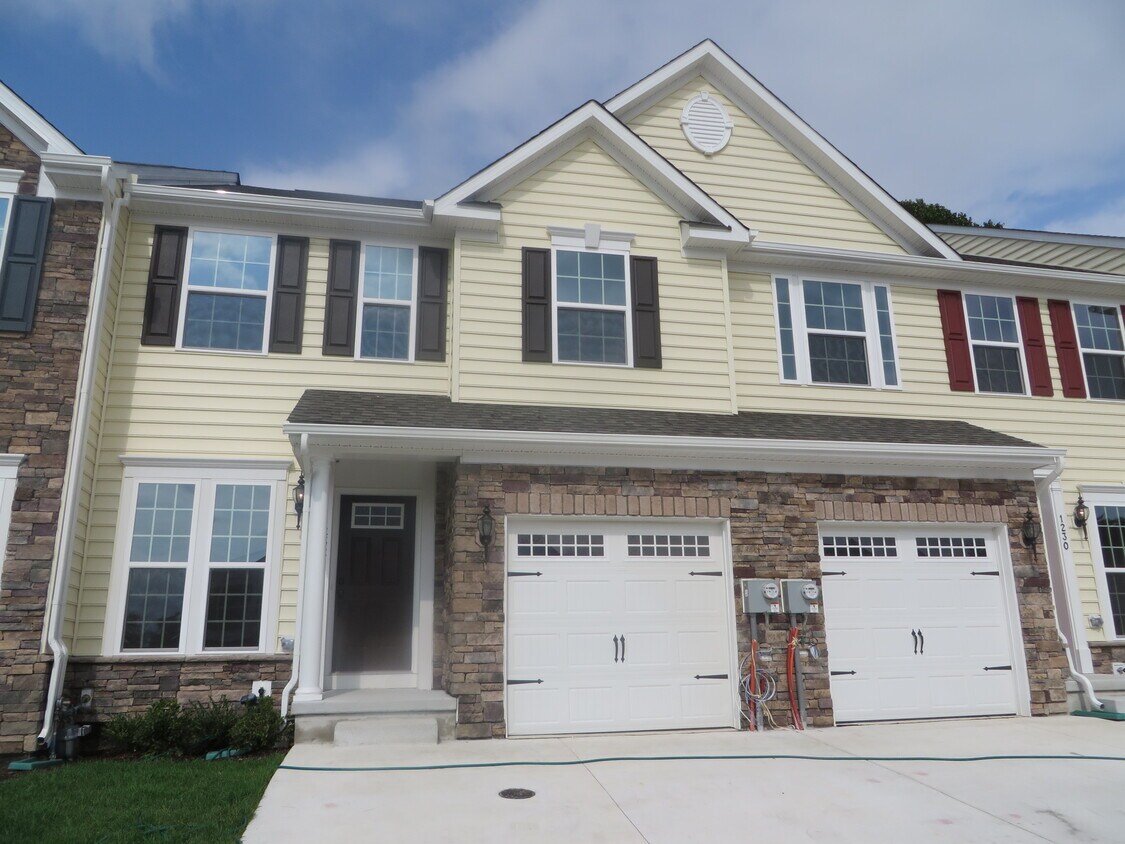 1232 Madison Ln, Hockessin, DE 19707 Townhome Rentals in Hockessin DE