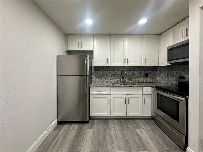 Foto del edificio - 608 NW 13th St