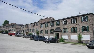 Primary Photo - Village Point