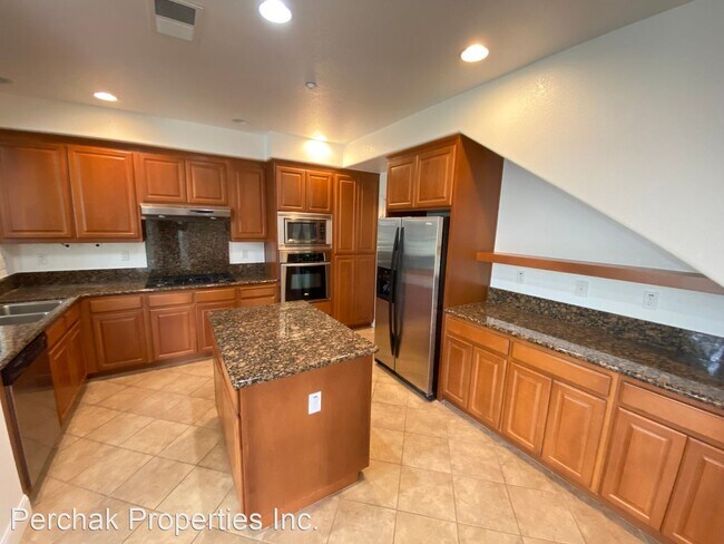 Foto del edificio - 3 br, 2 bath House - 184 Sugarloaf Court
