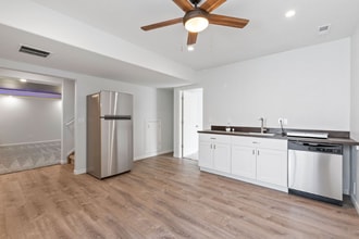 Building Photo - 8203 Mahogany Wood Ct