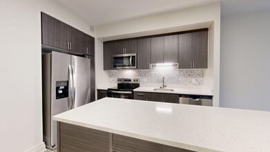 Interior Photo - Eleven55 Ripley