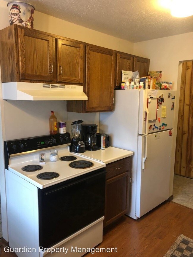 Foto del edificio - 8061 Pleasant View Dr