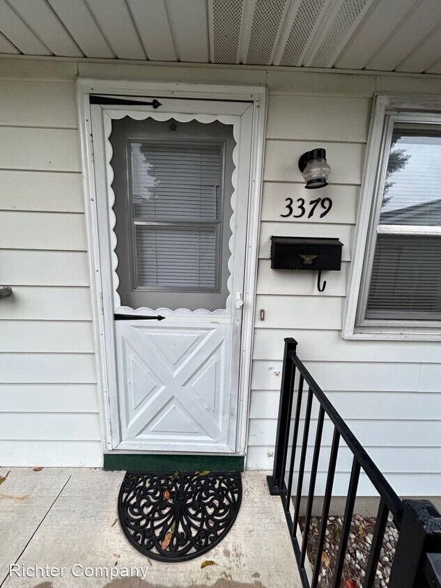 3379 Division Ave SW, Grandville, MI 49418 House Rental in Grandville