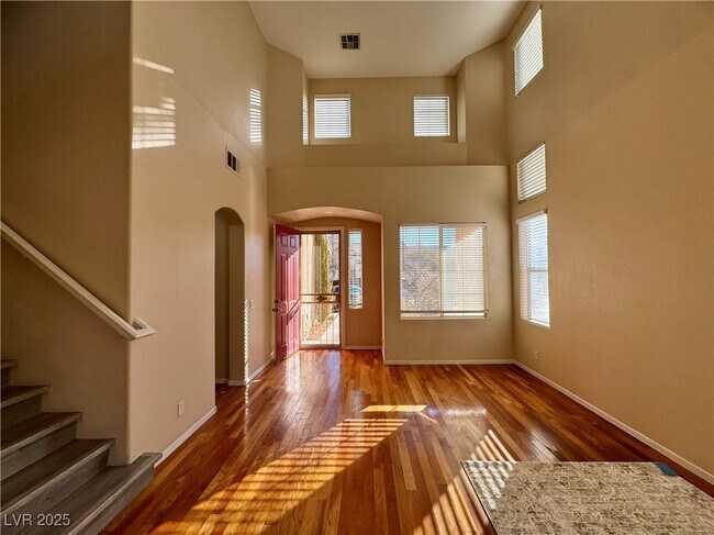 Foto del edificio - 9964 Canyon Peak Dr