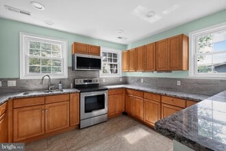 Building Photo - 4700 Addison Dr