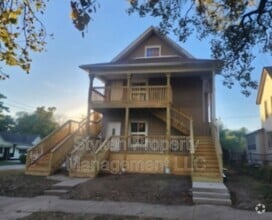 Building Photo - 283 E Birch St