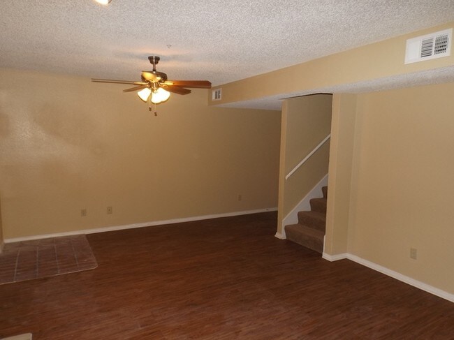 Foto del diseño de interior - Crossroad Townhomes