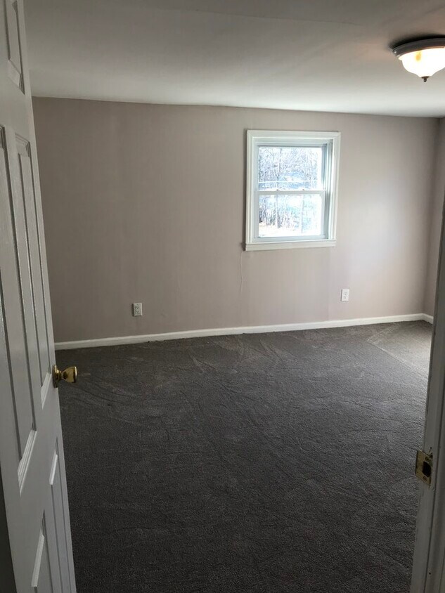 14 Montgomery St Unit 2, Goshen, NY 10924 Apartments Goshen, NY