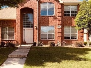 Building Photo - 7064 St Augustine Dr