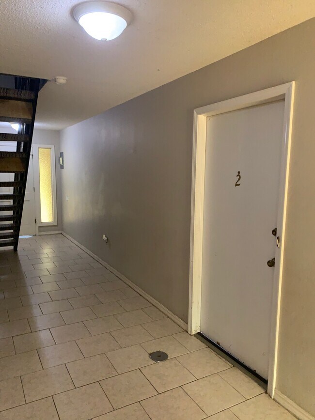 Foto del edificio - 1312 Mesa Dr