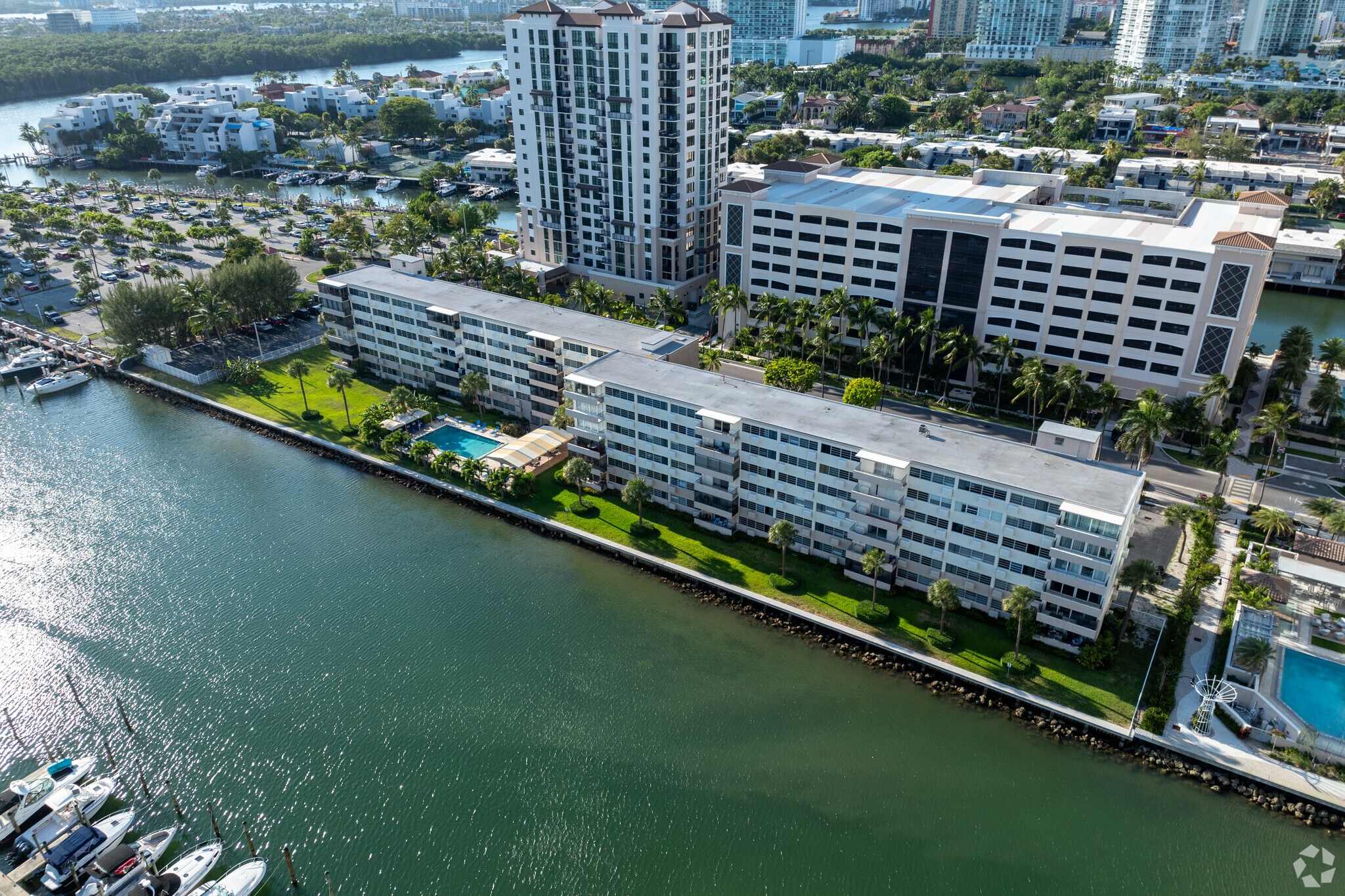 Kings Point Imperial Condo