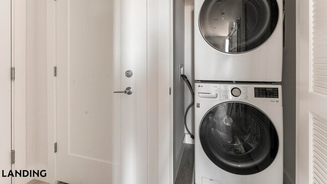 Building Photo - 2005 11th St NW