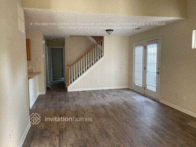 Foto del edificio - 252 Silver Ridge Dr