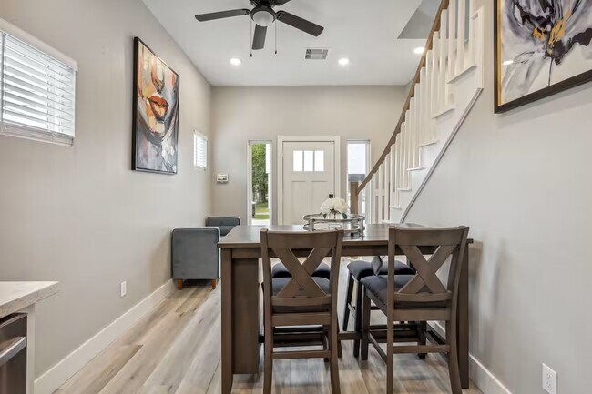 Foto del edificio - 2502 Sam Wilson St