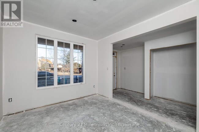 Building Photo - 30 Steinway St