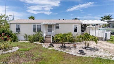 Building Photo - 701 Coral Dr