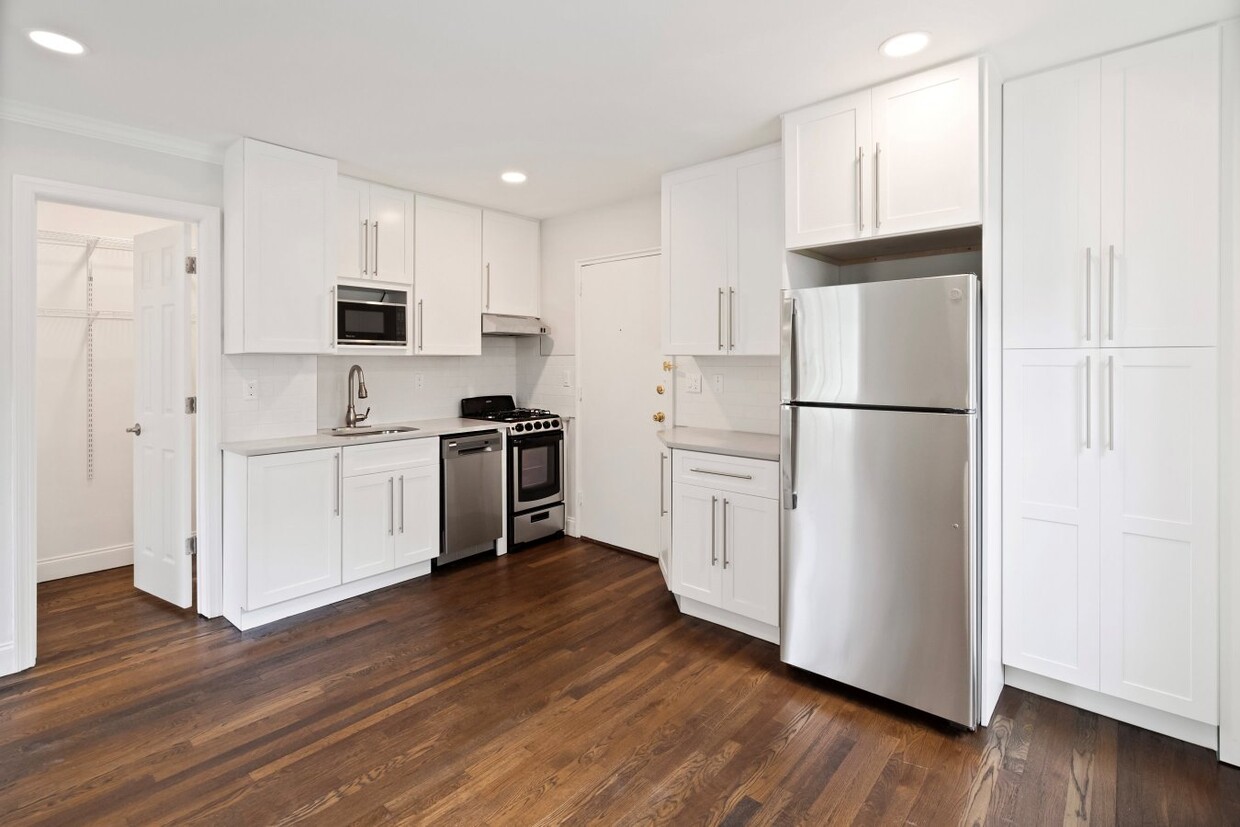 Foto principal - 55 North Mountain Avenue Apts