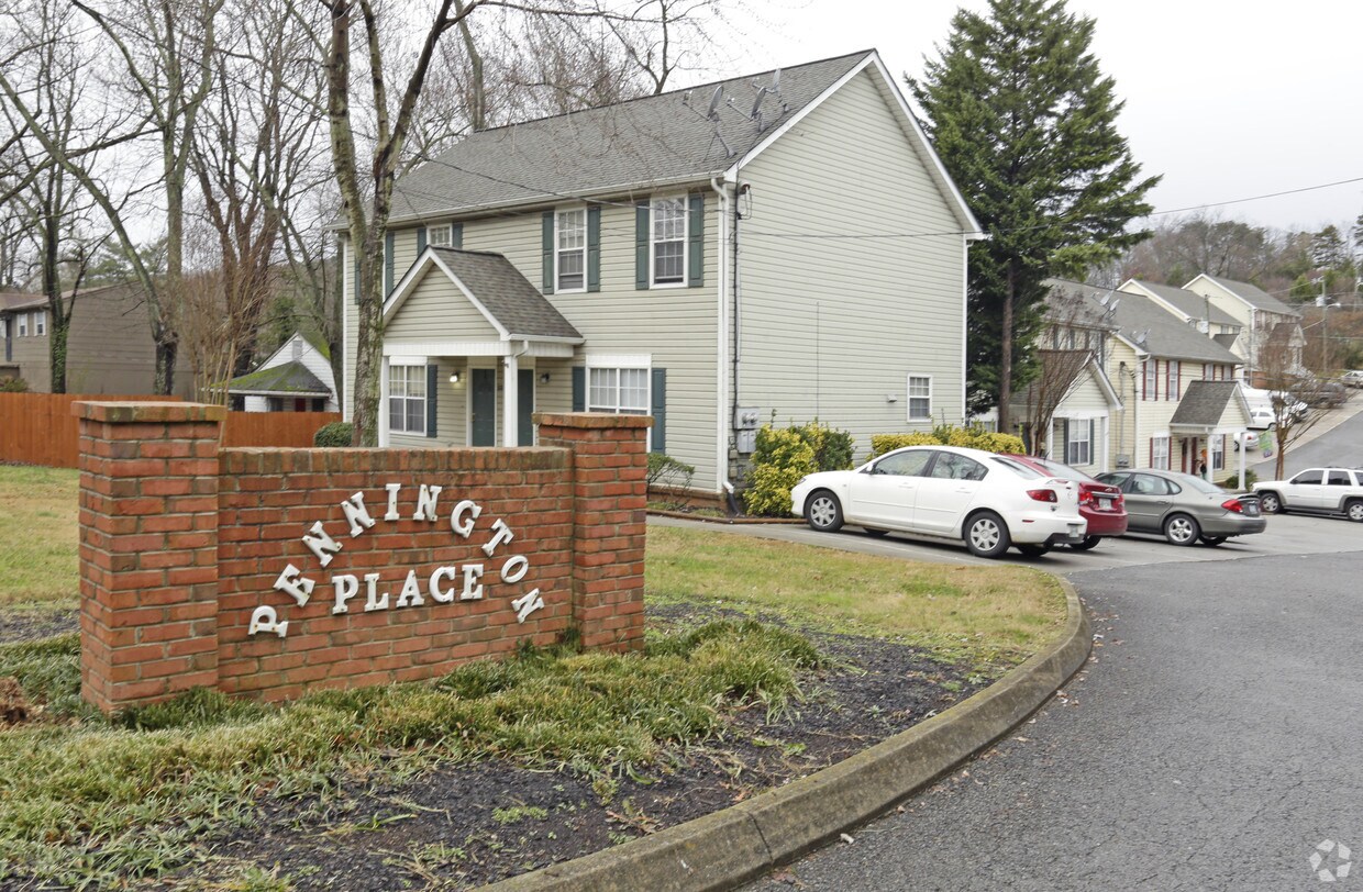 Primary Photo - Pennington Place