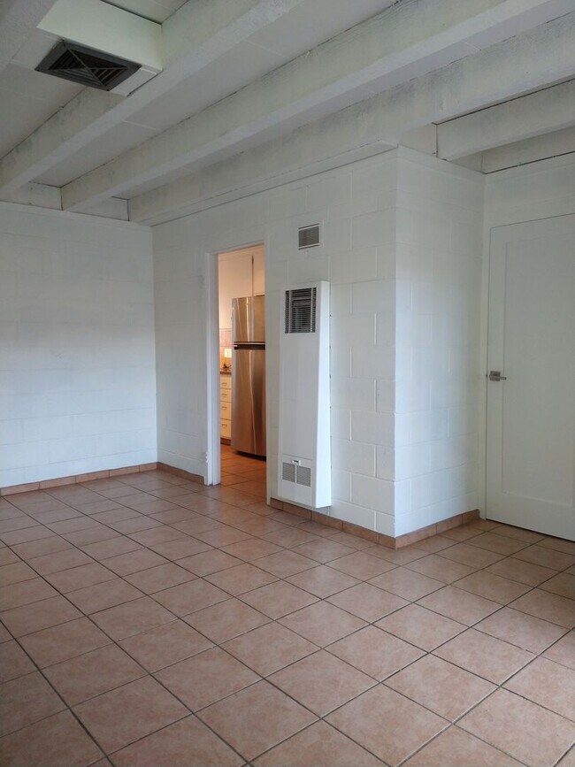 Building Photo - 44850 Cabrillo Avenue