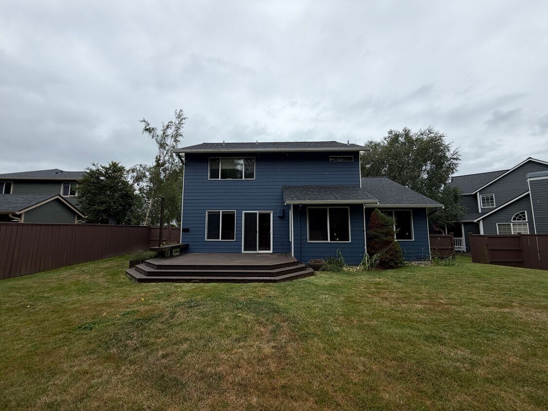 Building Photo - 1807 Copper Pond Pl