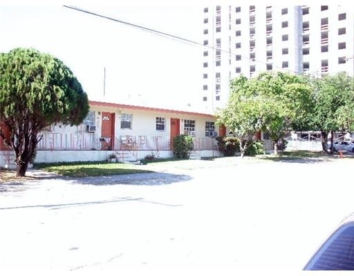 Building Photo - 2184 NW 38th St