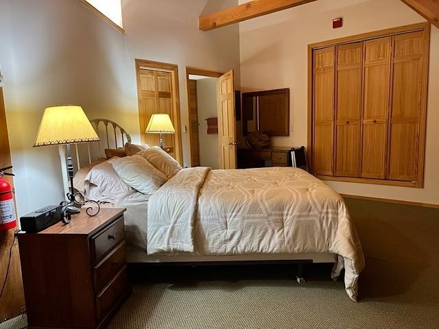 Foto del edificio - 25 Southmayd Rd