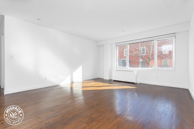 Building Photo - 1209 Dekalb Ave