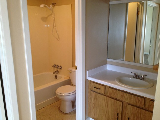 Foto del edificio - 4533 Yale St