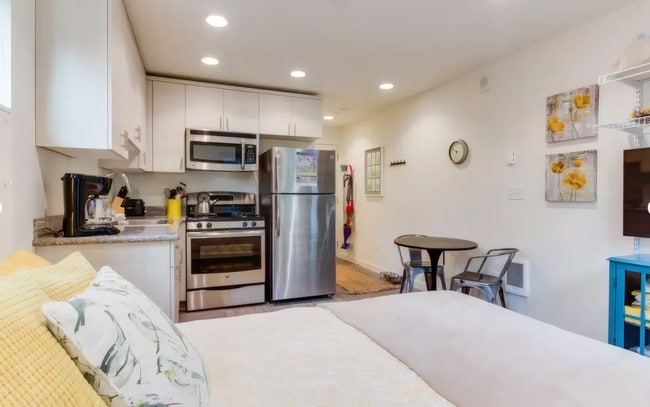 Photo - 1609 S Weller St Apartment