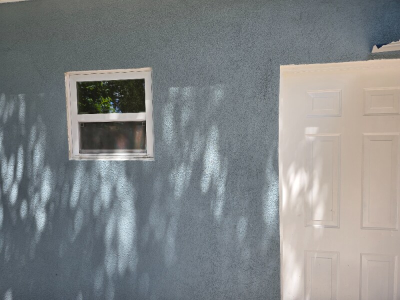 Foto principal - 3212 E Henry Ave