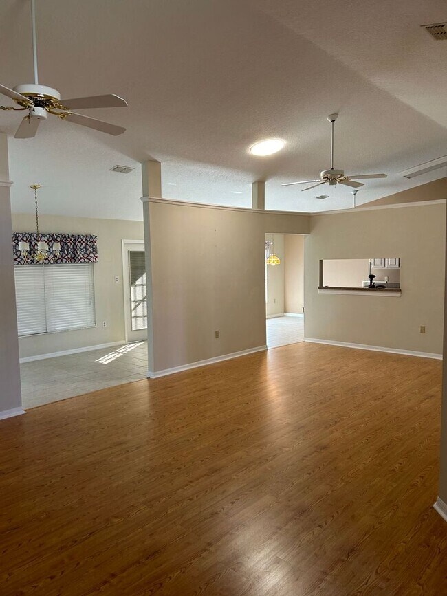 Building Photo - 55 + Community