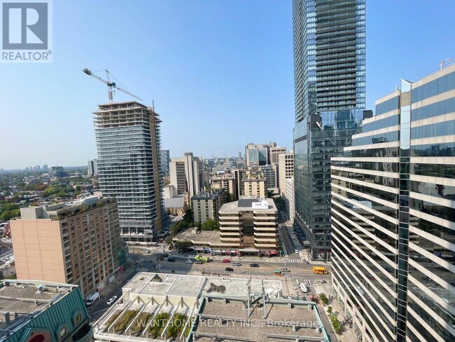 Building Photo - 238-2238 Simcoe St