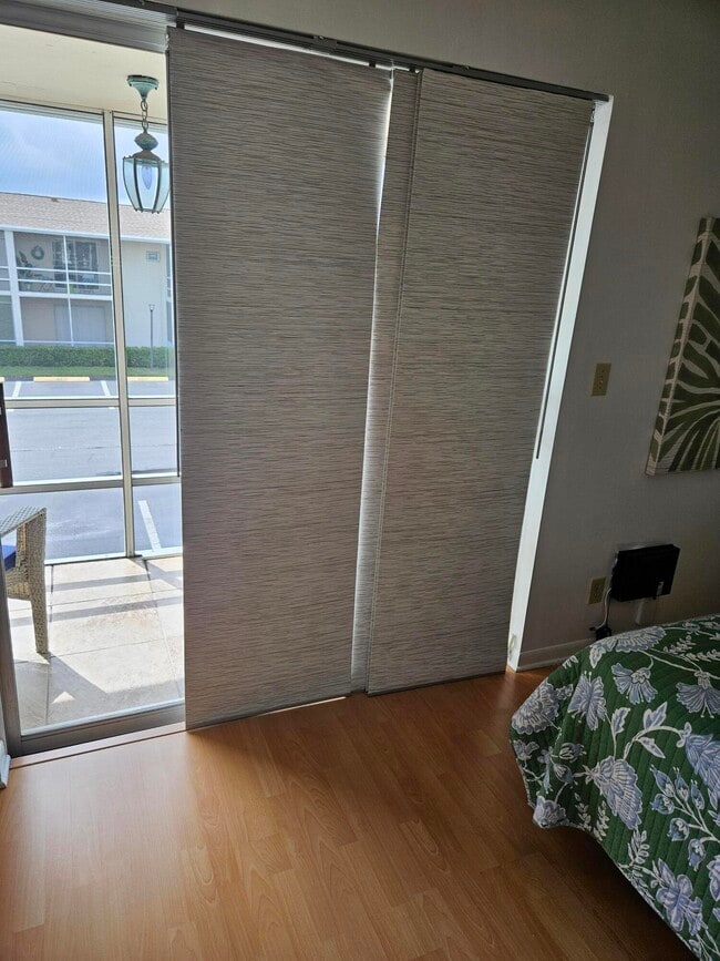 Foto del edificio - 680 Horizon W