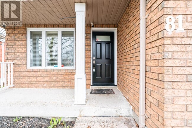 Building Photo - 81 Sagewood Ave