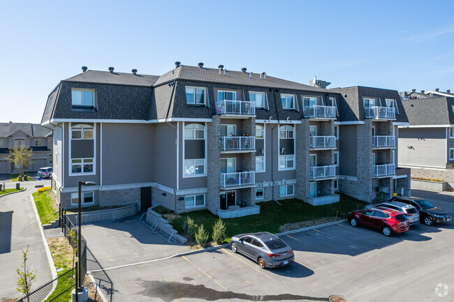 Building Photo - Whispering Winds Apartments