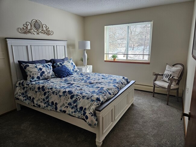 Building Photo - Margaret Place 55+ Independent Living