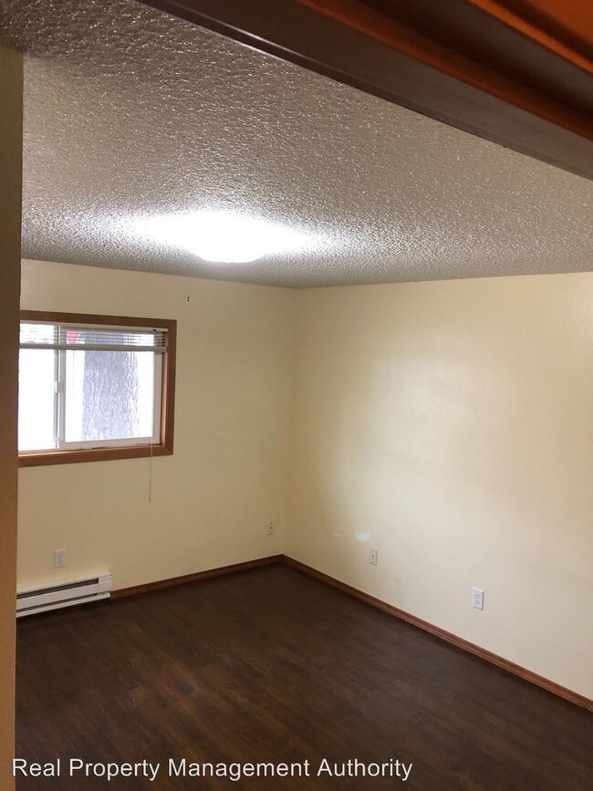 Foto del edificio - 2 br, 1 bath House - 646 Bozarth Avenue