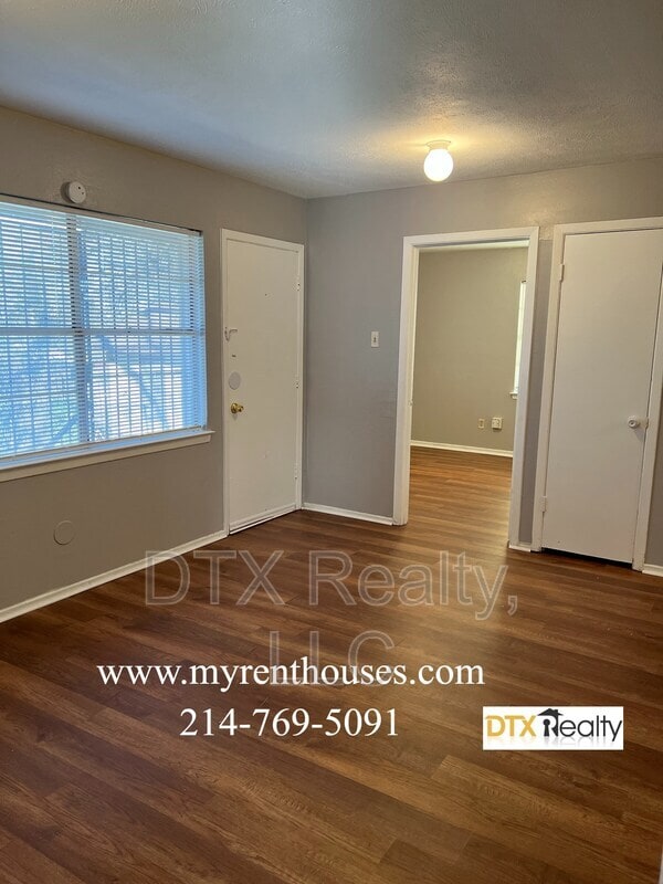 Foto del edificio - 4293 Leland College Dr