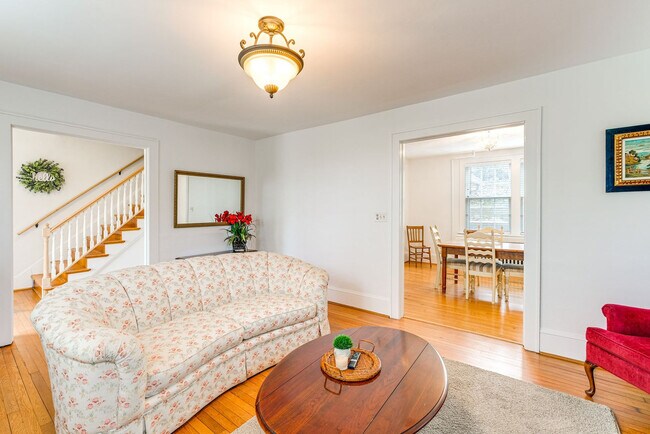 Foto del edificio - 1242 Laurel St SE