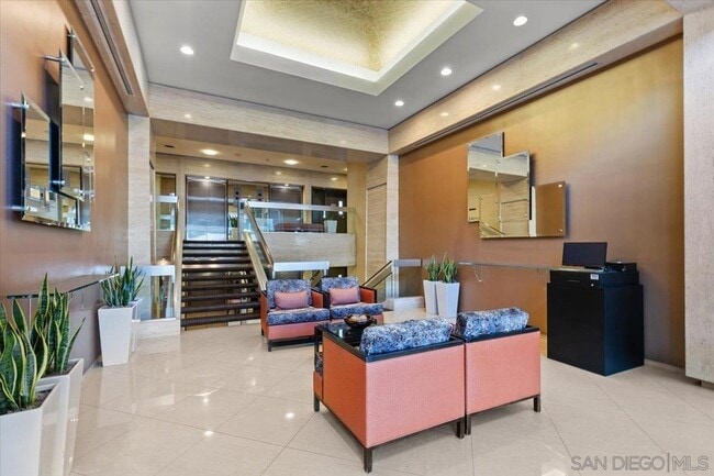 Building Photo - 1830 Avenida Del Mundo