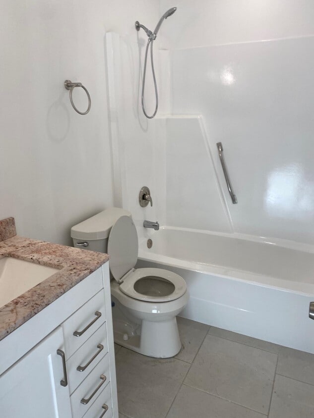 4082 Jason Rd, Spring Hill, FL 34608 Townhome Rentals in Spring Hill