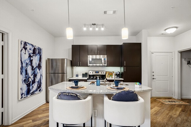 Building Photo - 1100 South