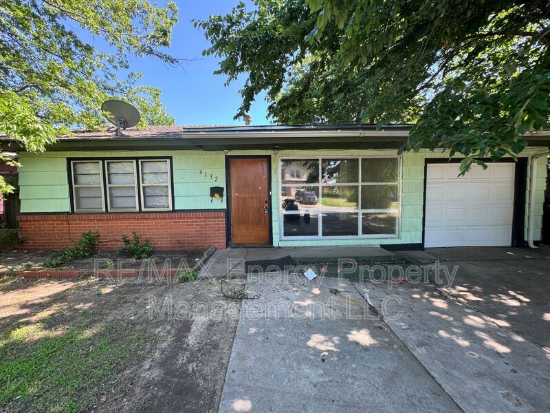 Primary Photo - 4132 NW 13th St