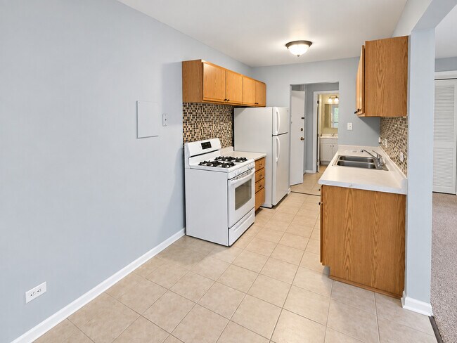 Foto del edificio - 100 Willow Ln