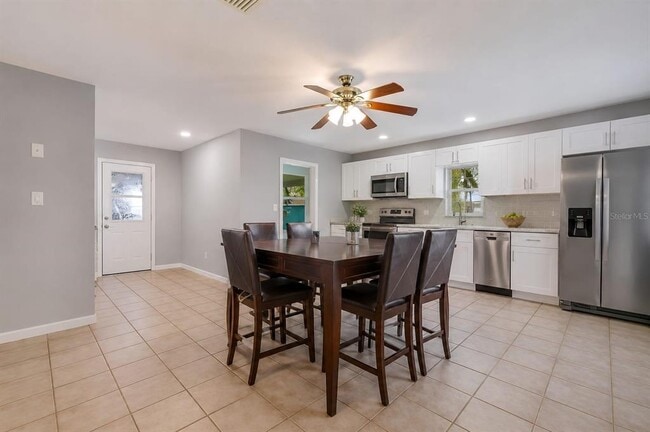 Building Photo - 4404 Fetrow Dr