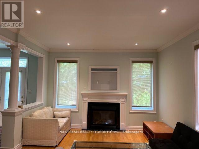 Building Photo - 12 Preakness Dr