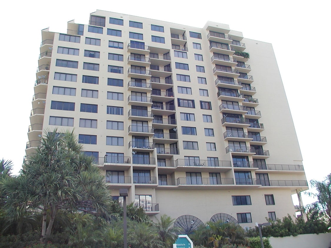Primary Photo - Brickell Key Two Condo